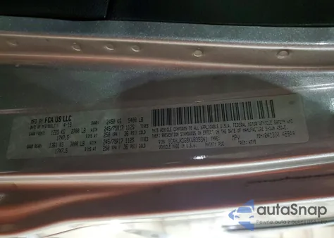 2019 Jeep Wrangler Unlimited Sport z USA, uszkodzony, nr VIN 1C4HJXDG8KW639341